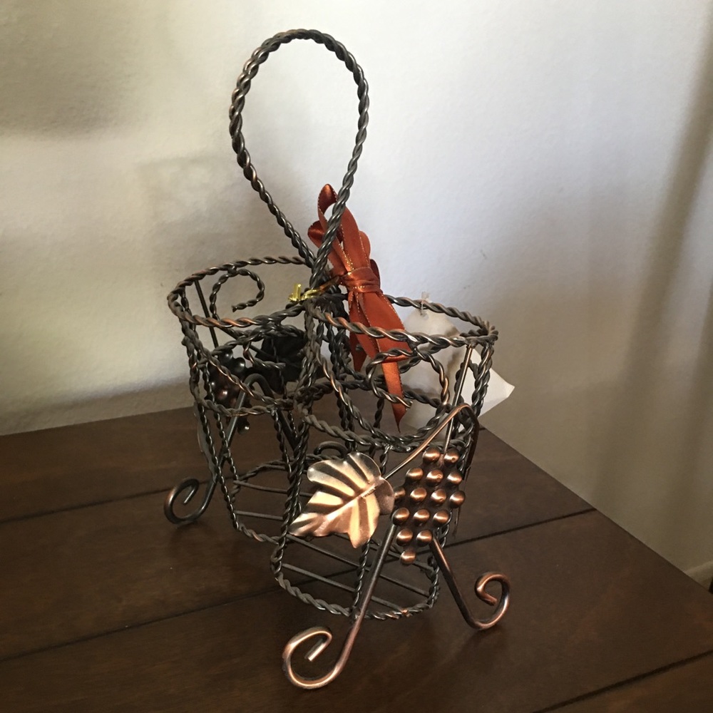 Decorative wine bottle holder